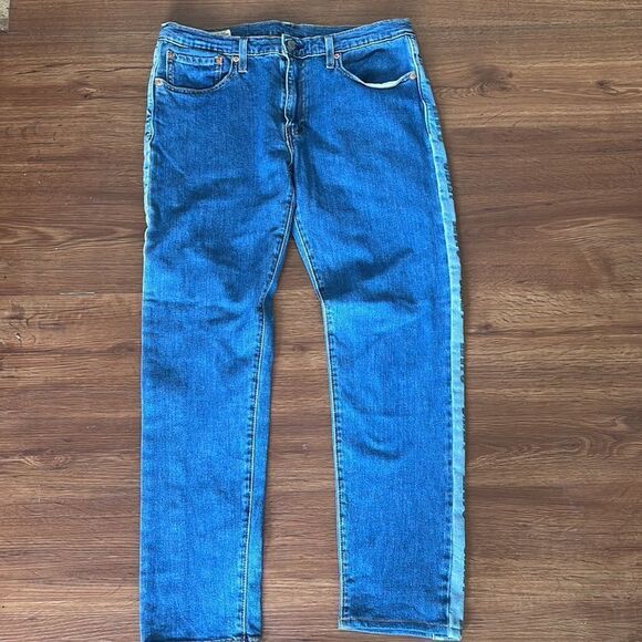 Levi’s Hi-Ball Roll Logo Stripe Jeans - Picture 3 of 9